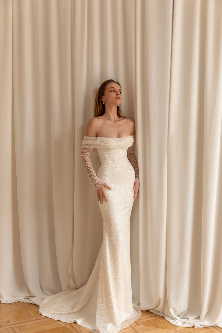 2-in-1 Pearled Shining Long Sleeve Bling Sequined Off-The-Shoulder Full Sleeves Detachable Train Mermaid Wedding Gown