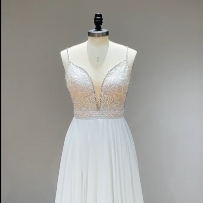 Final Sale Chiffon Lace Boho Spaghetti Straps Wedding Gown