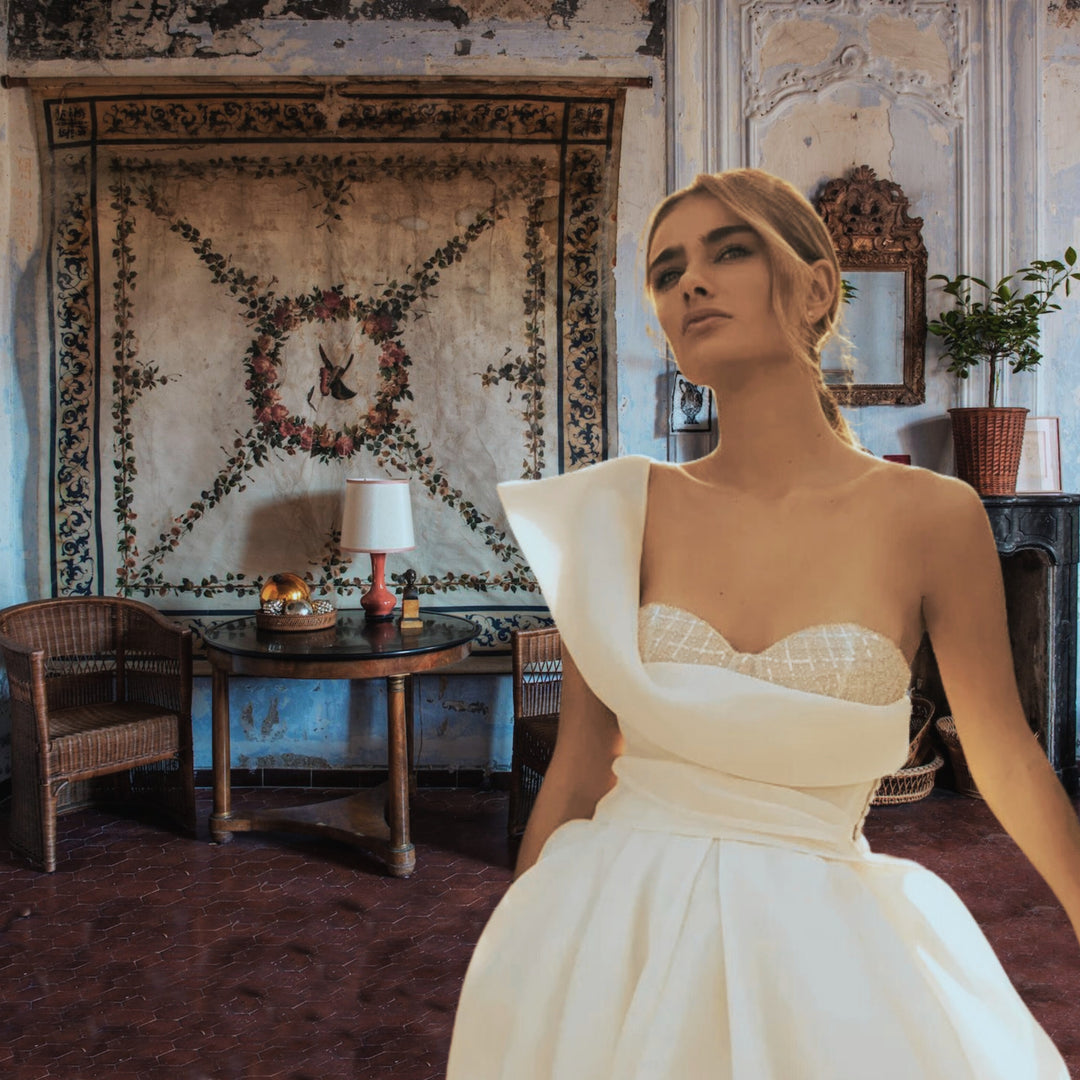 Sleeveless A-Line Brocade Sweetheart Neckline Bridal Gown