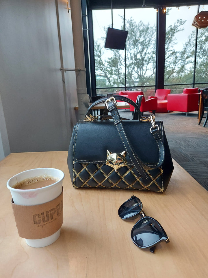 BLACK VOLPINA<br>Cowhide Leather Messenger Flap Mini Purse