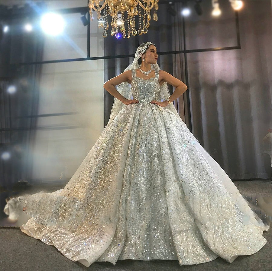 HANNELI<br>Oriental Luxury Heavily Beaded Sparkly Train Wedding Gown