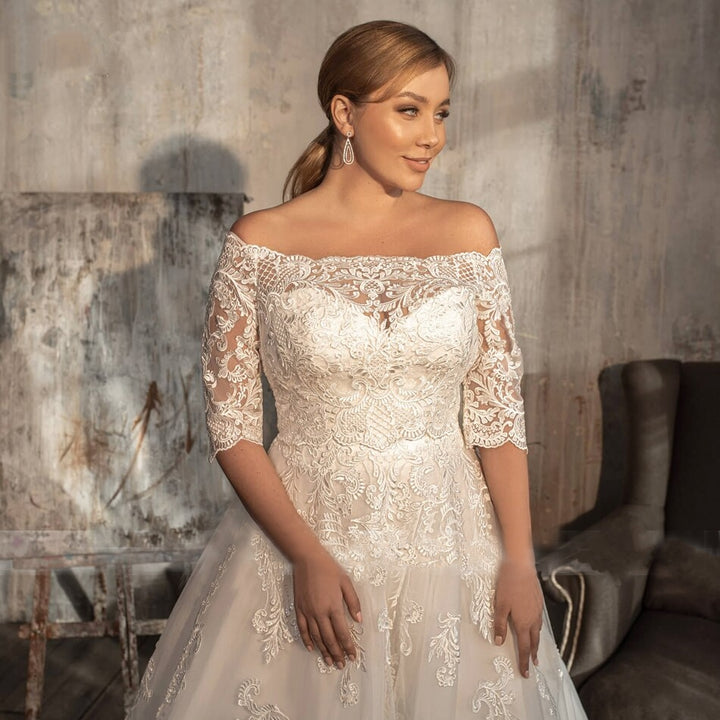 ANAÏS<br>2-in-1 Plus Size Classy Strapless  A-Line Appliques Lace-Up Wedding Dress With Long Sleeve Bolero