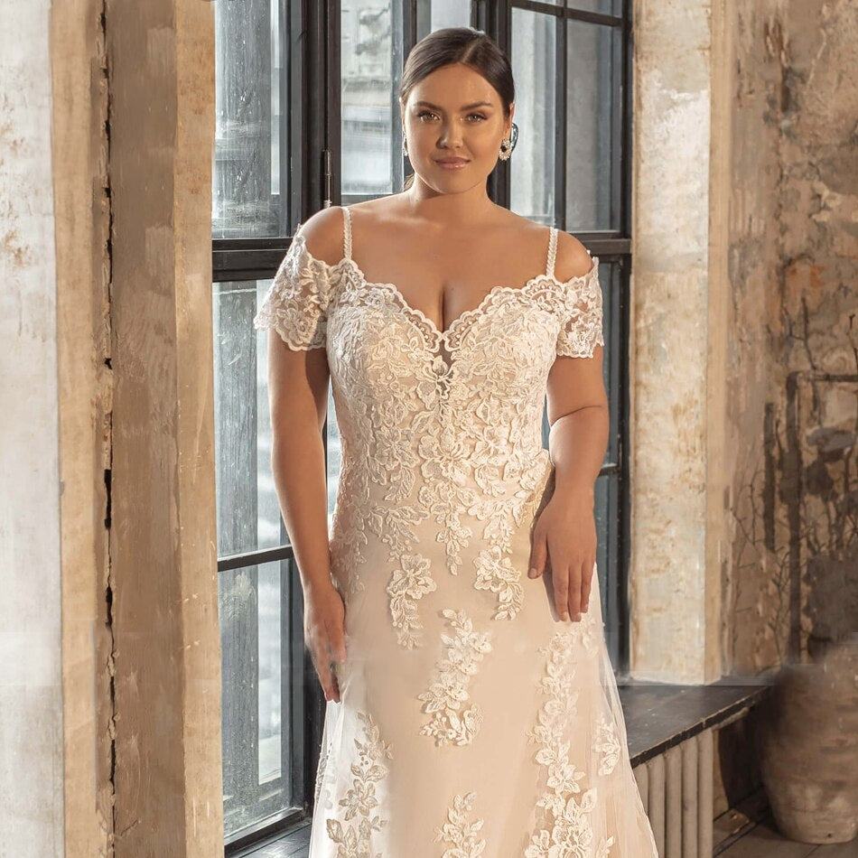 Plus Size All Lace Off-the-Shoulder Sweetheart Neckline Appliqué Lace-Up Mermaid Wedding Dress