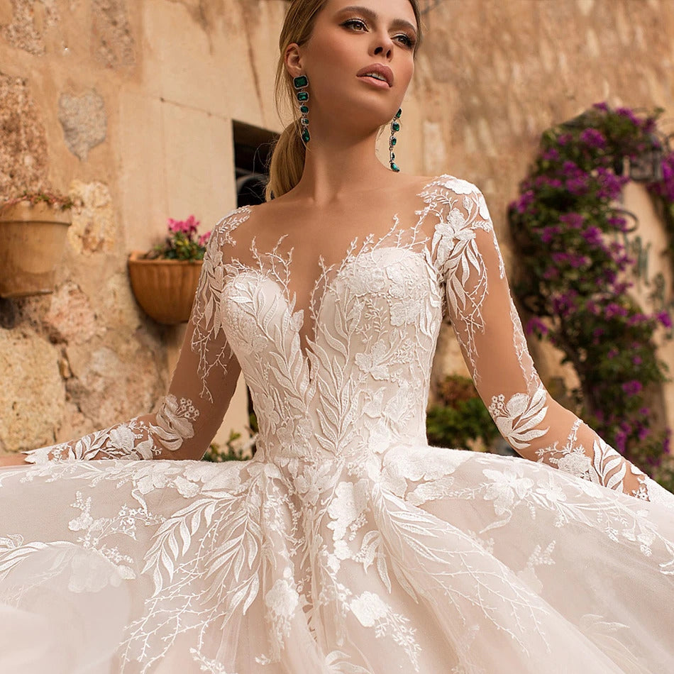 ADA<br>V-neck Appliqué Tulle Illusion Backless Long Sleeve Wedding Gown