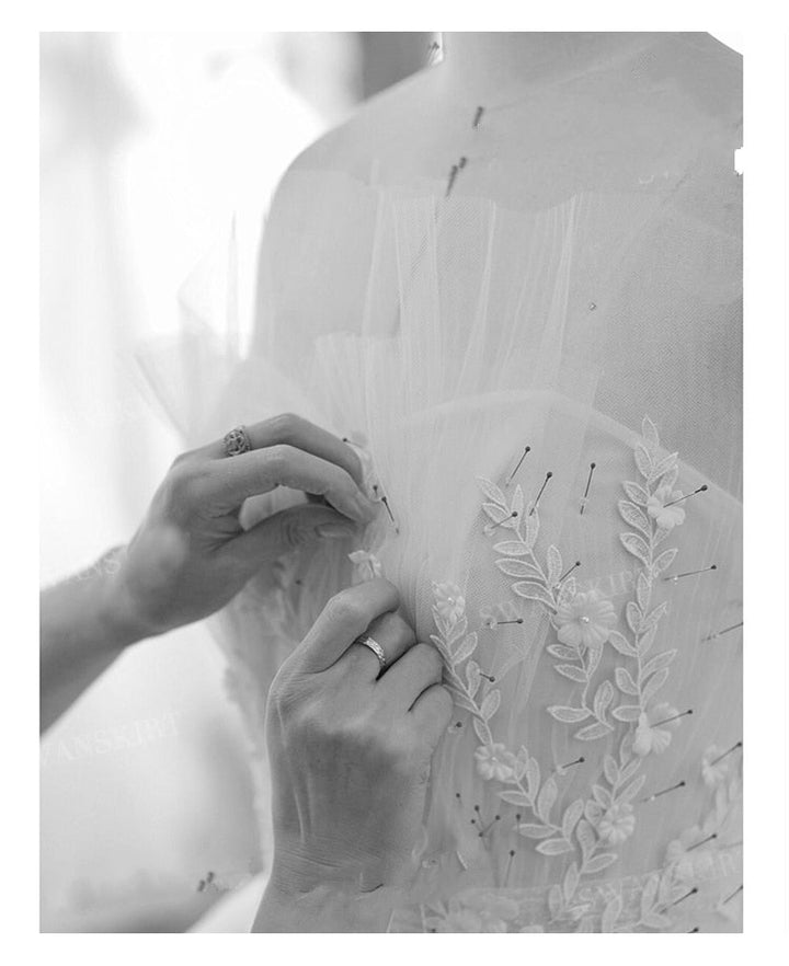 Vintage Bow One-Shoulder A-Line Train Satin Wedding Dress