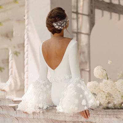 CLAIRE<br>Elegant Long Sleeve Satin V-neck Appliqué Mermaid Bridal Gown