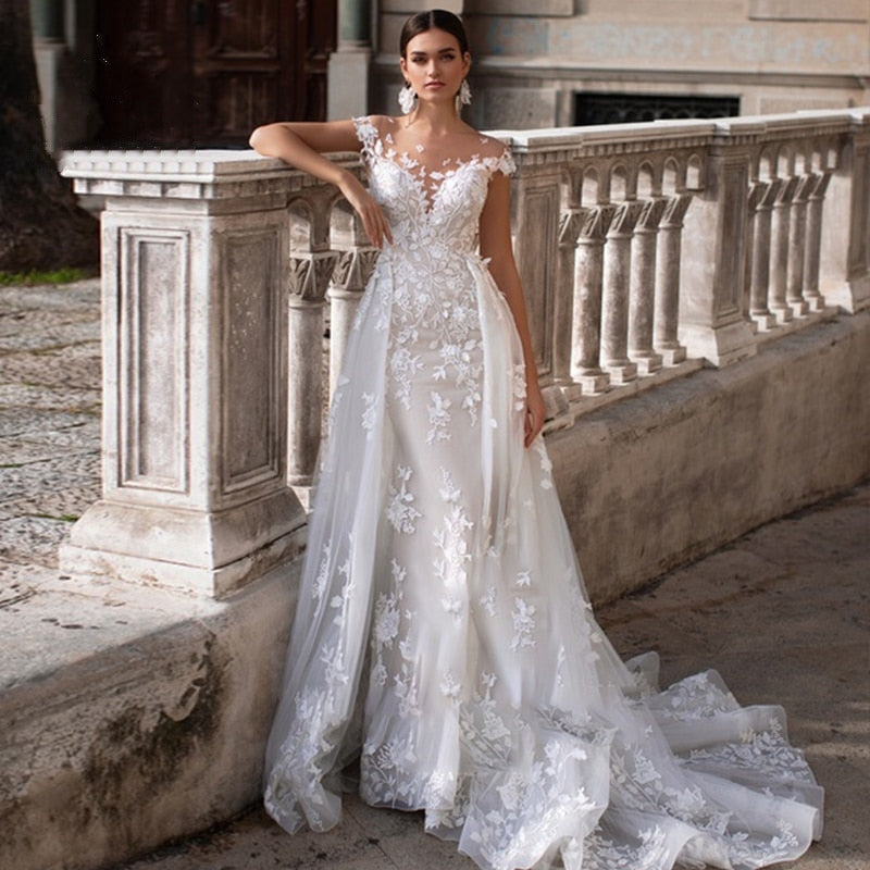 Sweetheart Neckline 2 in 1 Detachable Train Mermaid Appliqué Bridal Gown