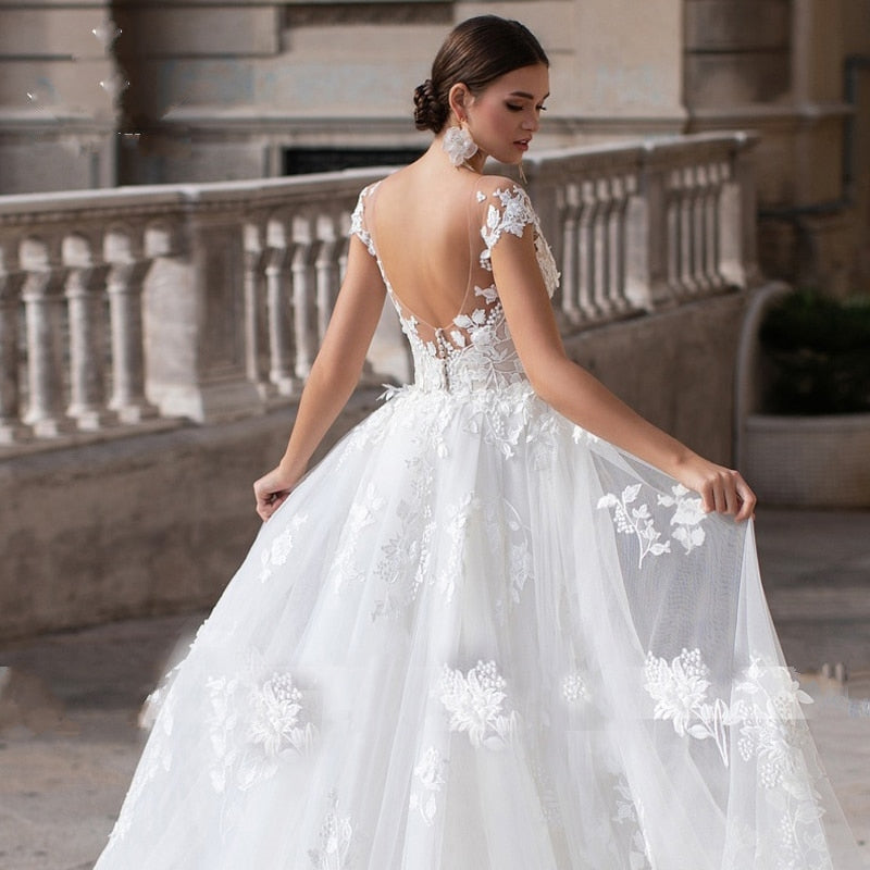 Sweetheart Neckline 2 in 1 Detachable Train Mermaid Appliqué Bridal Gown