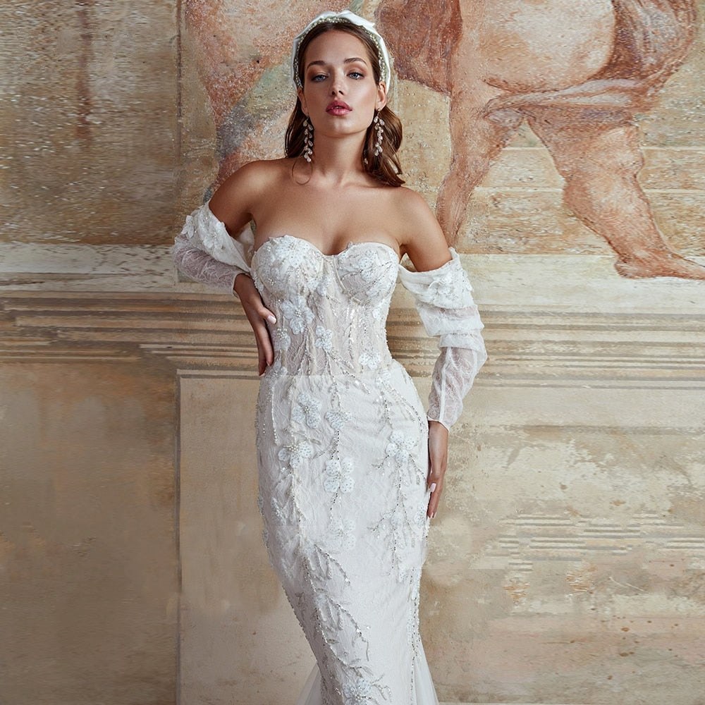 LORENNA<br>Mermaid Shape With Detachable Puff Sleeves Sweetheart Neckline Noble Lace Appliqué Bridal Gown