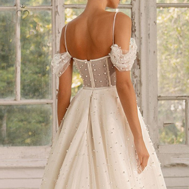 MABEL<br> Sleeveless Sweetheart Neckline A-Line Pearled Wedding Gown