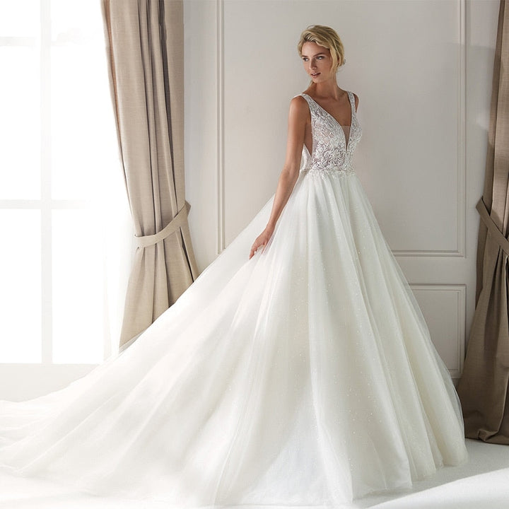 MARGOT<br>V-neck Backless Vintage Romantic Beaded Appliqué A-Line Tulle Wedding Gown