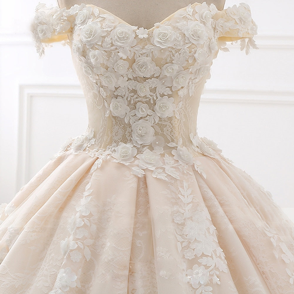 Royal Train Sweetheart Neckline Flower Appliqué and Lace Vintage Style Ball Gown Bridal Dress