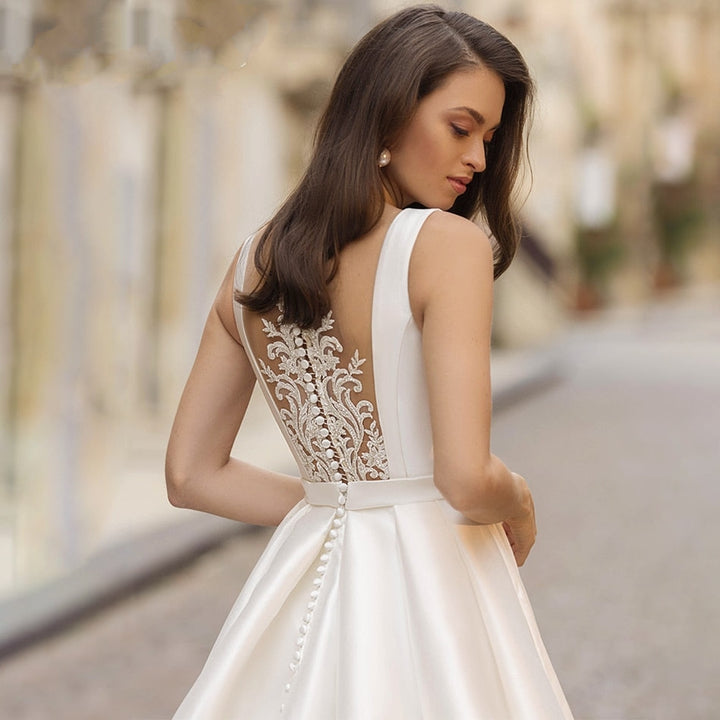 ROWENA<br>Elegant Scoop Neck Beaded Appliqué Button-up Satin Bridal Gown