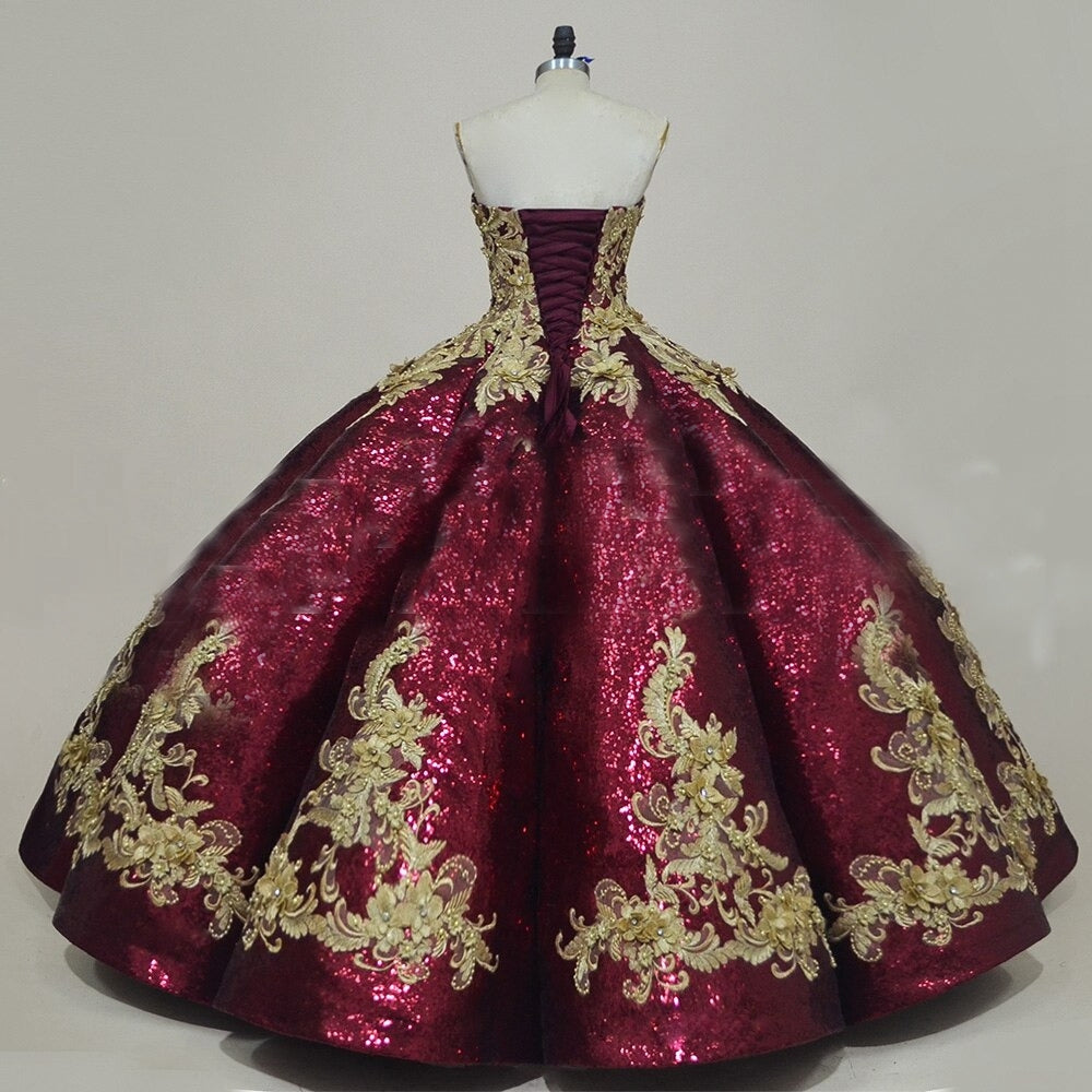 SALAMA<br>Oriental Deep Red Glittery Sequined Lace-up  Ball Gown Bridal Gown