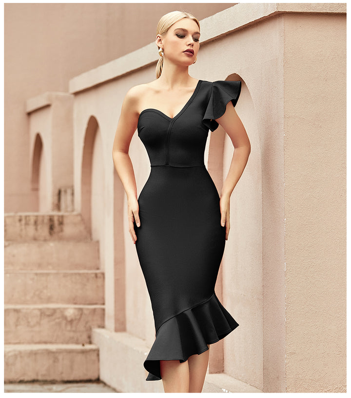 SOLEIL<br>One Shoulder Ruffles Trumpet Bandage Dress