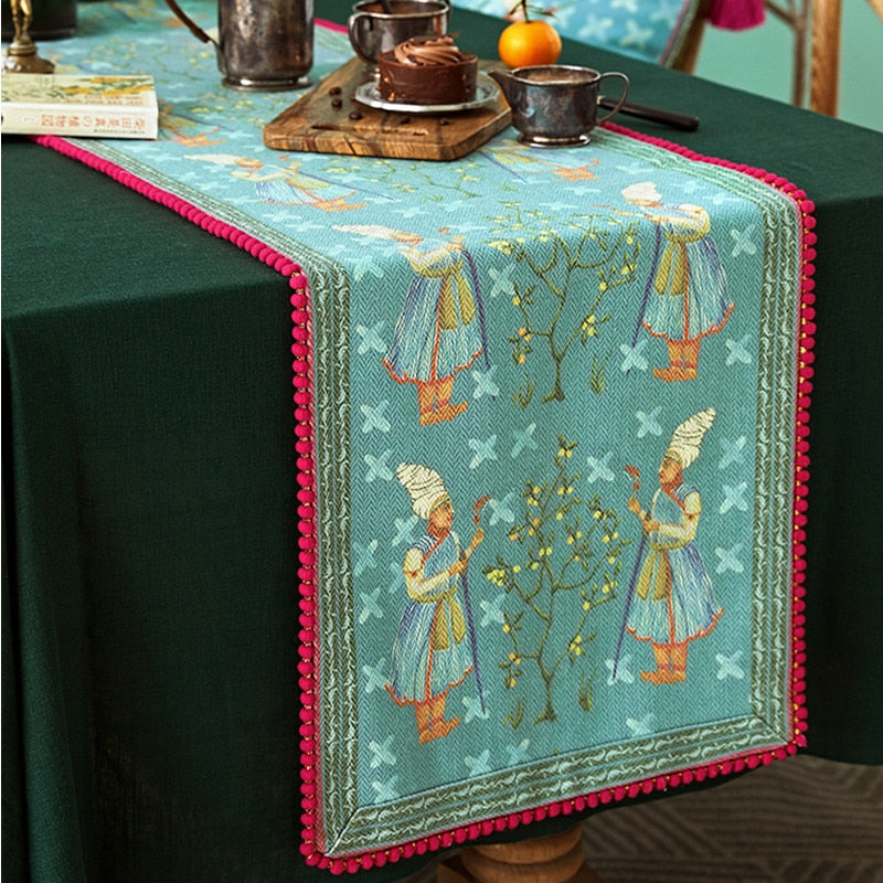 VENETIAN TRADER'S WORLD TRIP<br>Luxurious Wool Table Runner